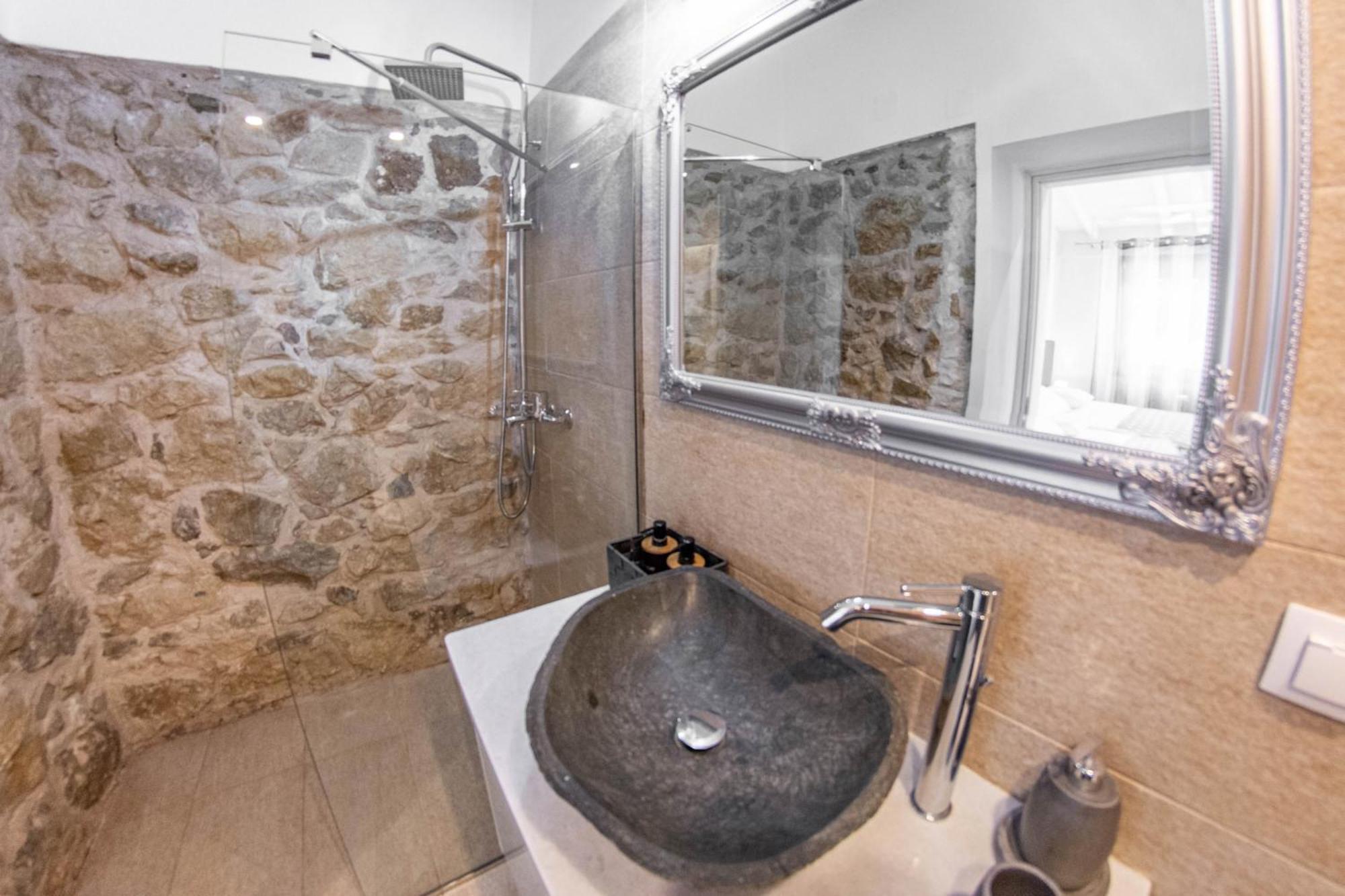 Gems Suites Corfu  Ngoại thất bức ảnh